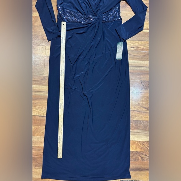 Lauren Ralph Lauren Navy Sequin Waist Evening Gown Dress Size 18 NWT - Picture 4 of 11